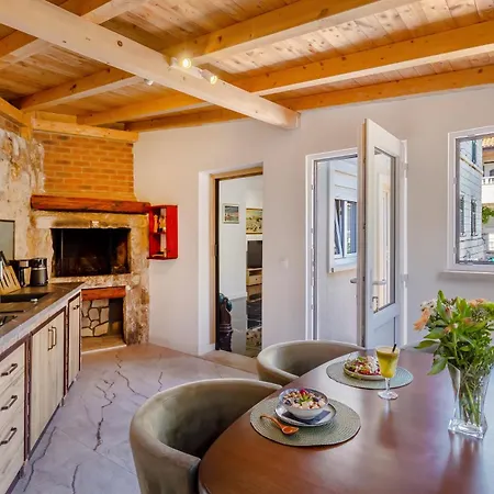 Zeus Faber Apartment-luksuzna Oaza U Centru Grada * Ragusa