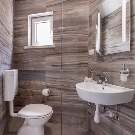 Appartamento Zeus Faber Apartment-luksuzna Oaza U Centru Grada