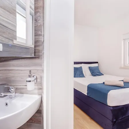 Zeus Faber Apartment-luksuzna Oaza U Centru Grada *