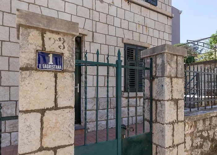 Zeus Faber Apartment-luksuzna Oaza U Centru Grada Apartment *