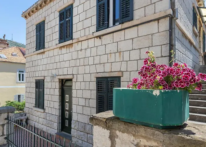 Zeus Faber Apartment-luksuzna Oaza U Centru Grada Apartament