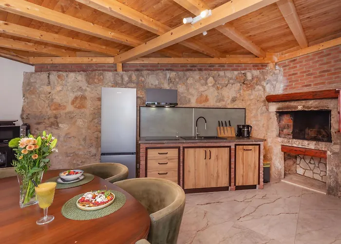 Zeus Faber Apartment-luksuzna Oaza U Centru Grada Apartament *